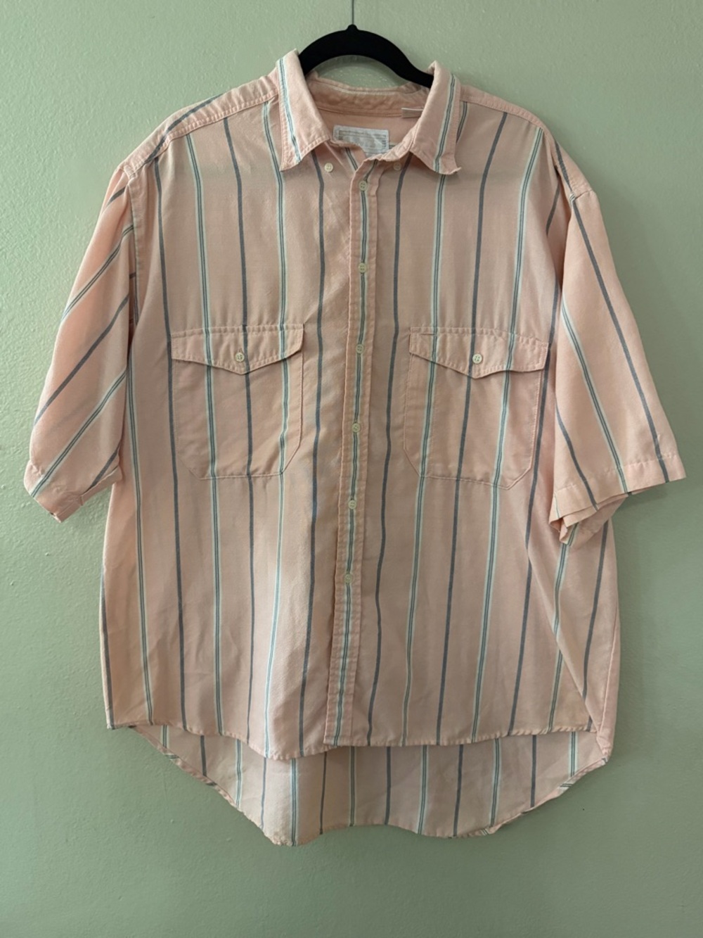 Vintage 80s 90s Levi’s Pink Striped Button Down Shirt XL